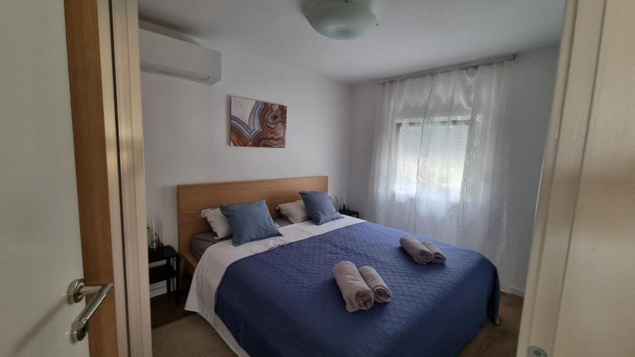 דירות Kornić Apartman Z12 מראה חיצוני תמונה