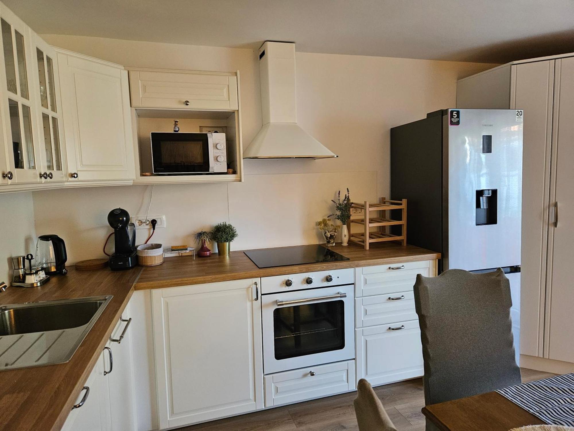 דירות Kornić Apartman Z12 מראה חיצוני תמונה